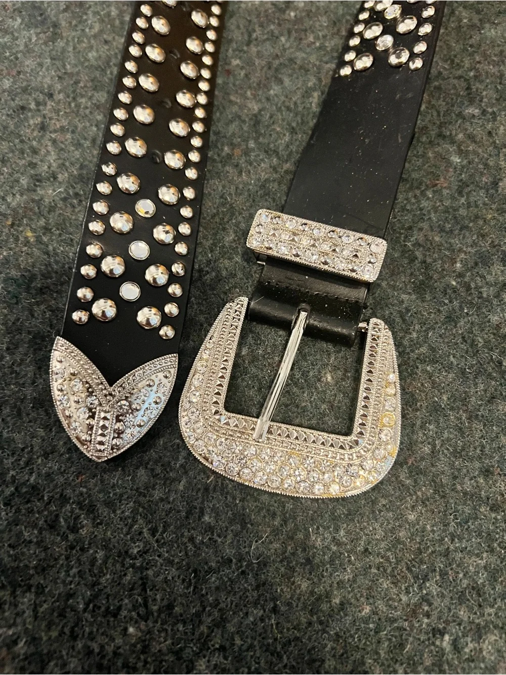 N/A stylish black
